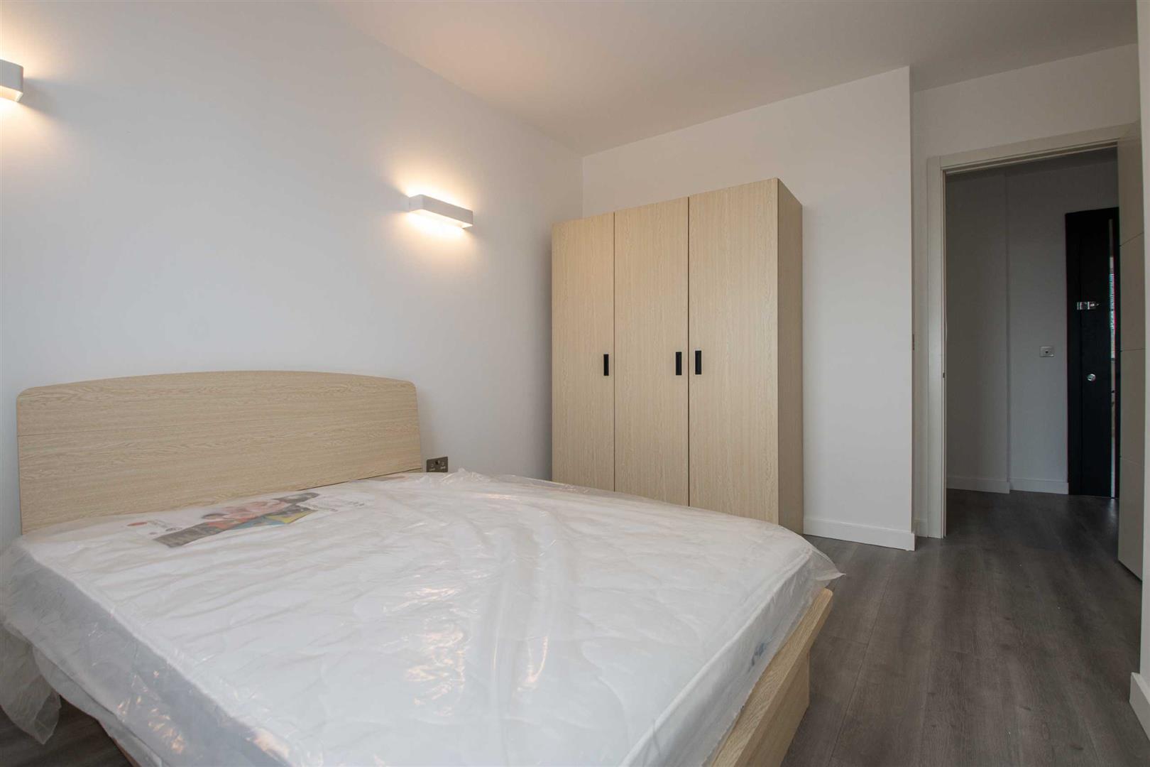 17 Capital Drive, Linford Wood, Milton Keynes